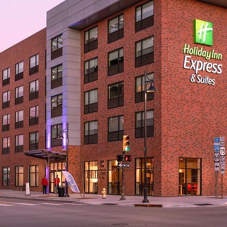 Holiday Inn Express & Suites - Tulsa Downtown - Arts District, An Ihg Hotel Zewnętrze zdjęcie